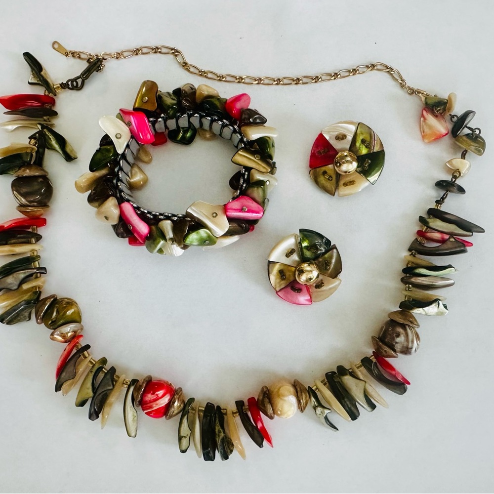 Multicolor Colorful Shell Stone Jewelry